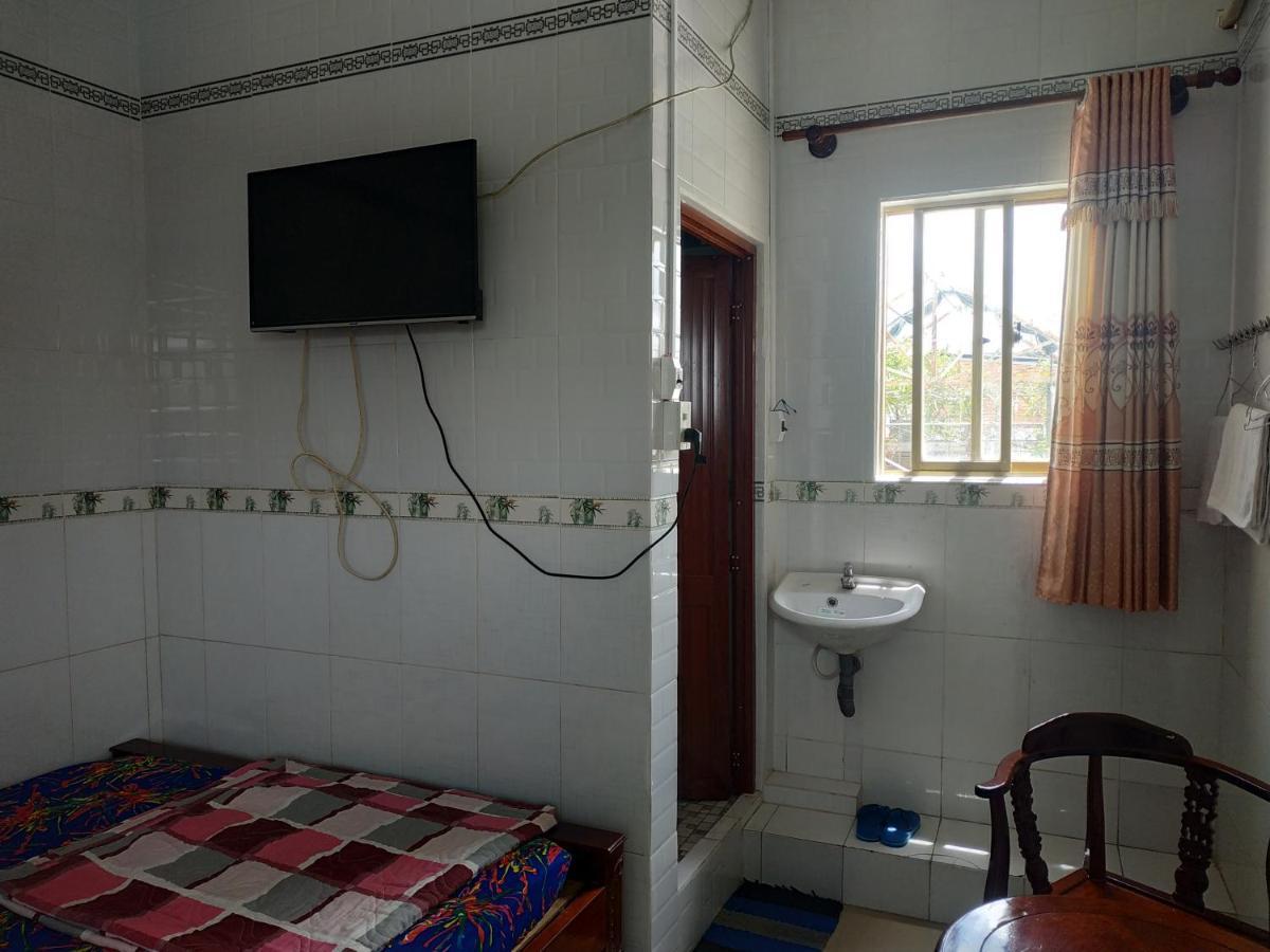 Nha Nghi Xuan Bien Apartment Cao Lãnh Екстериор снимка